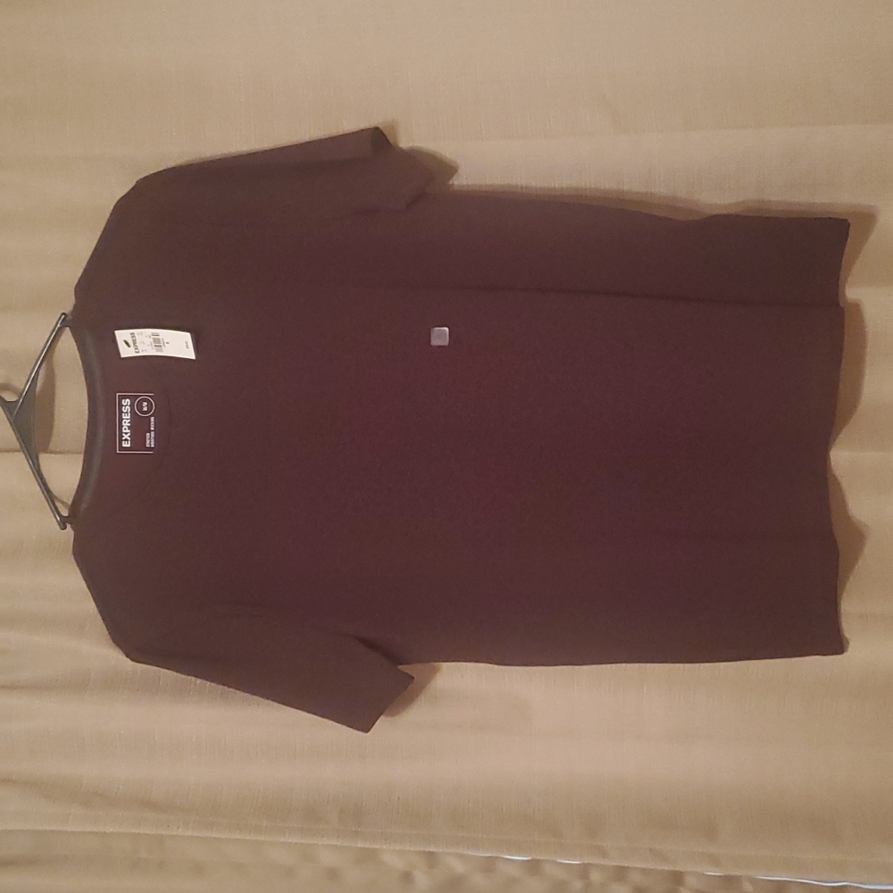 Express Medium Short Sleeve shirt